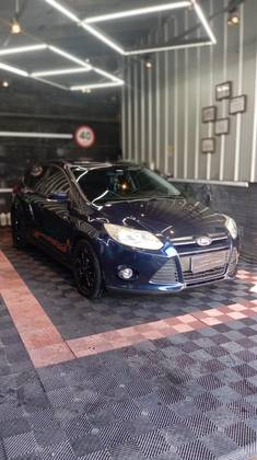 FORD FOCUS 2.0 SE 16V FLEX 4P POWERSHIFT
